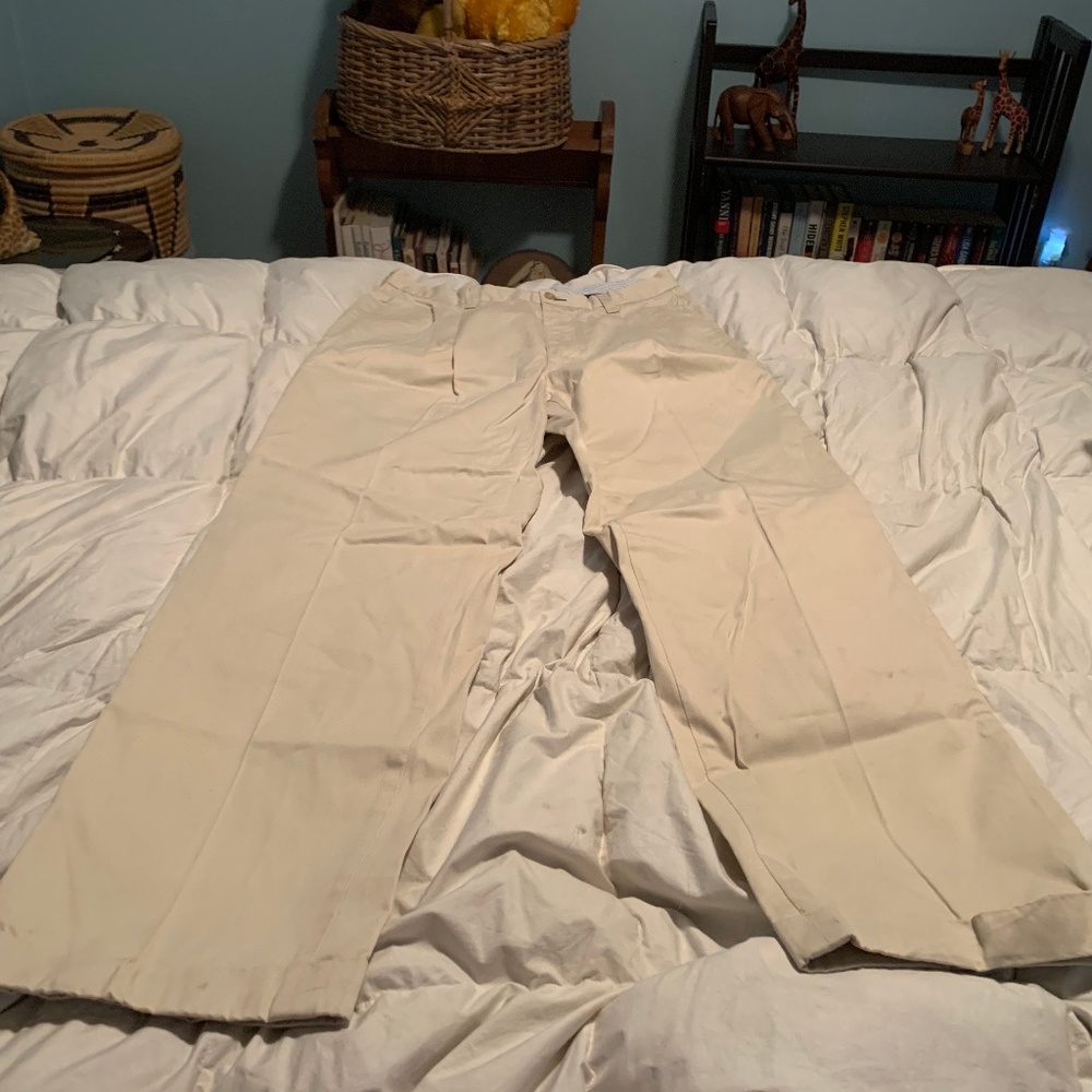 TOMMY HILFIGER Men's Khaki Dress Pants. Size 32x32